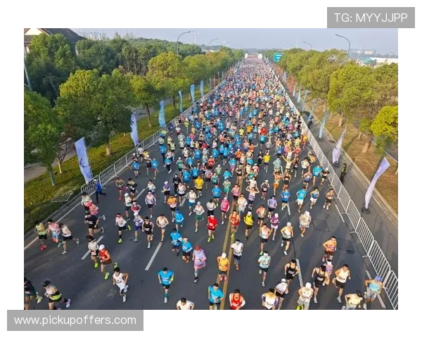 即胜体育如何通过互动社区增强用户粘性，打造活跃的体育爱好者交流平台
